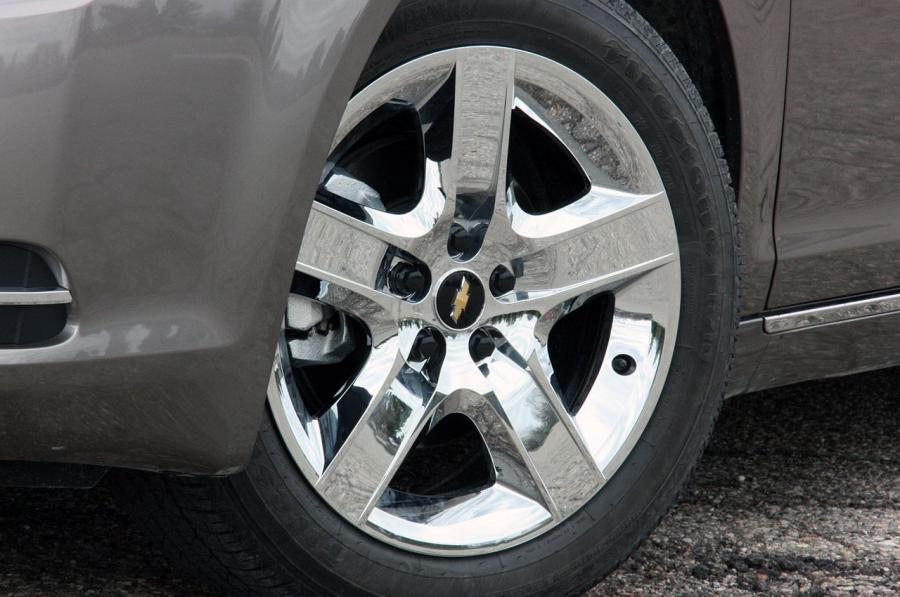  Chevrolet Malibu 2010 года  (фото 36 из 38)